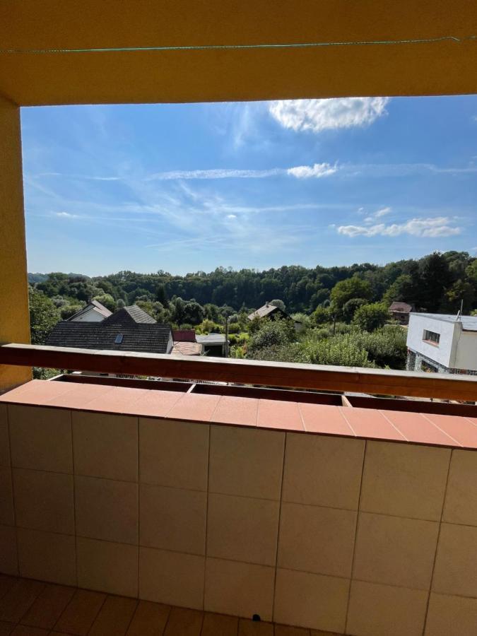 Maxovo Kralovstvi Appartement Rovensko pod Troskami Buitenkant foto