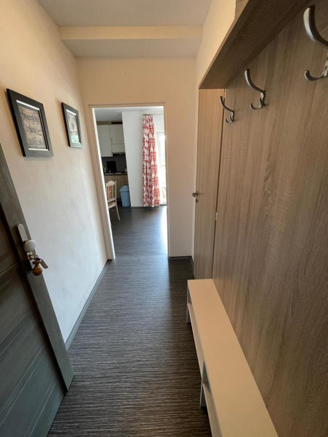 Maxovo Kralovstvi Appartement Rovensko pod Troskami Buitenkant foto